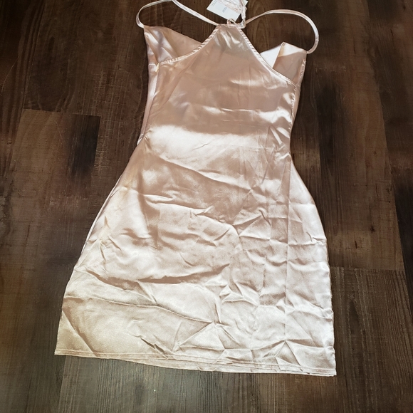 Missguided Silky Cowl Neck Harness Bodycon Dress - Picture 4 of 4